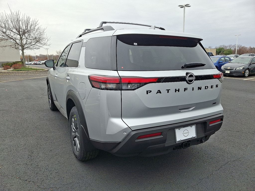 Thumbnail: 2025 Nissan Pathfinder - 4
