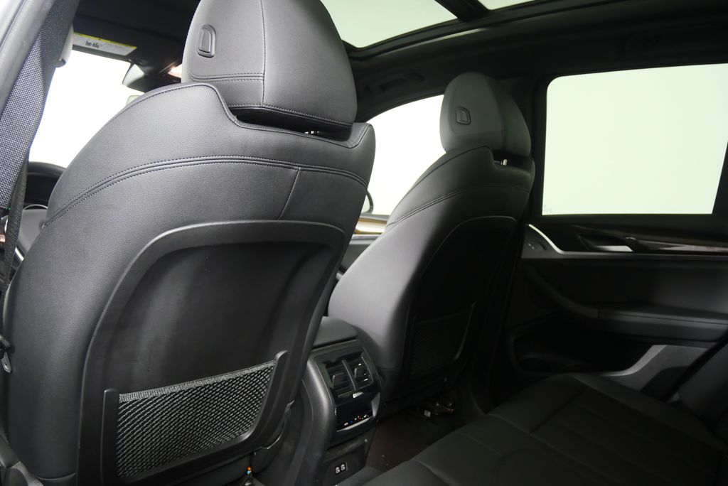 Thumbnail: 2021 BMW X3 - 18
