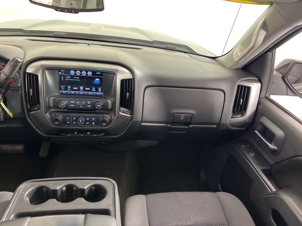 Thumbnail: 2017 Chevrolet Silverado 1500 - 18