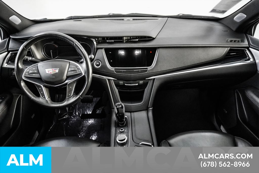 Used 2024 White Cadillac Premium Luxury image 23