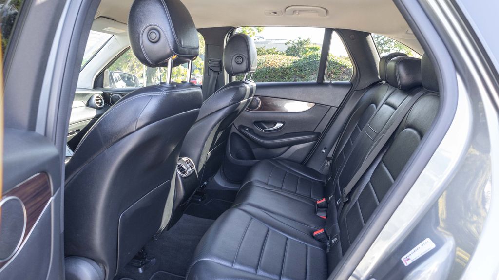 Used 2016 Mercedes-Benz GLC GLC 300 4D Sport Utility