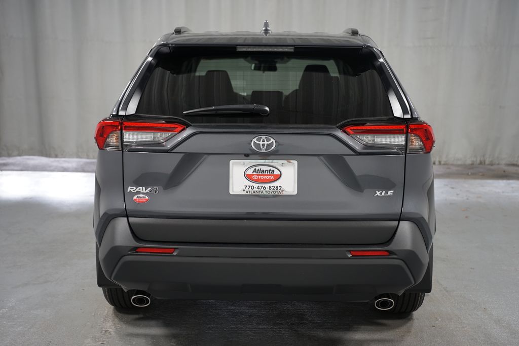 2025 Toyota RAV4 XLE 7