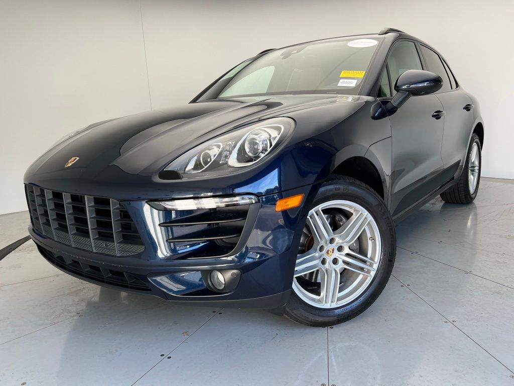 Thumbnail: 2017 Porsche Macan - 1