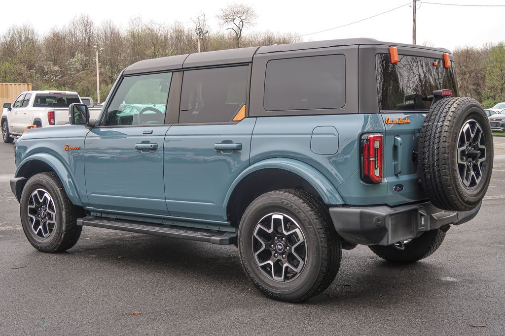 2023 Ford Bronco Outer Banks