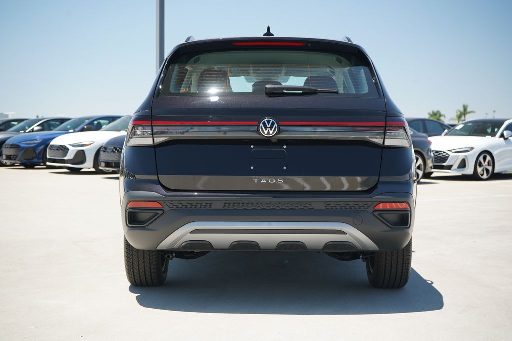 Thumbnail: 2026 Volkswagen Taos - 4