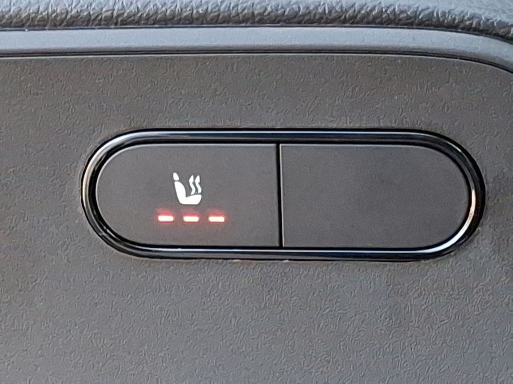 Thumbnail: 2025 Mercedes-Benz Sprinter - 17