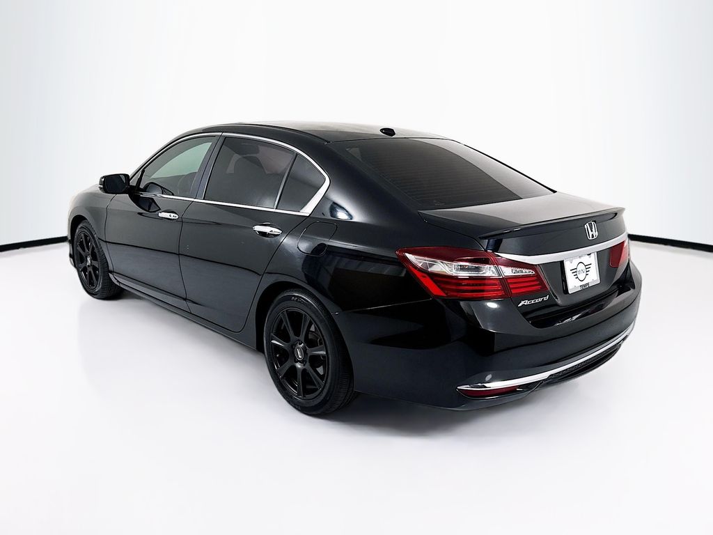 Thumbnail: 2016 Honda Accord - 7