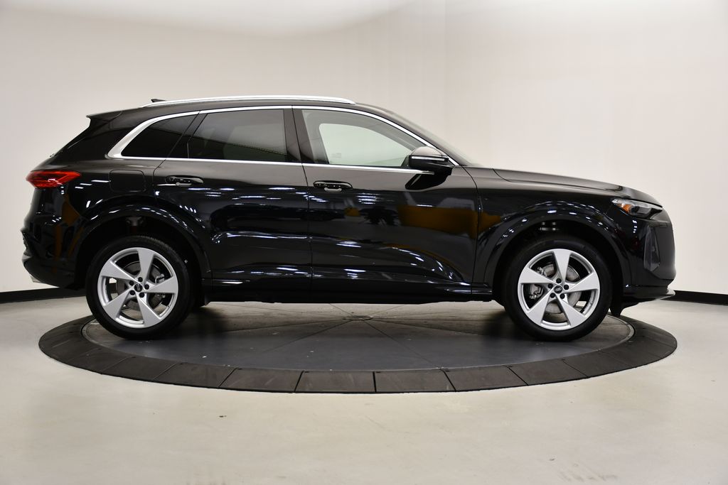 2025 Audi Q5 Premium 6