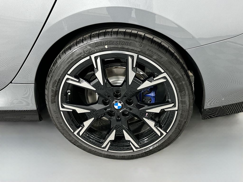 Thumbnail: 2026 BMW 2 Series - 23