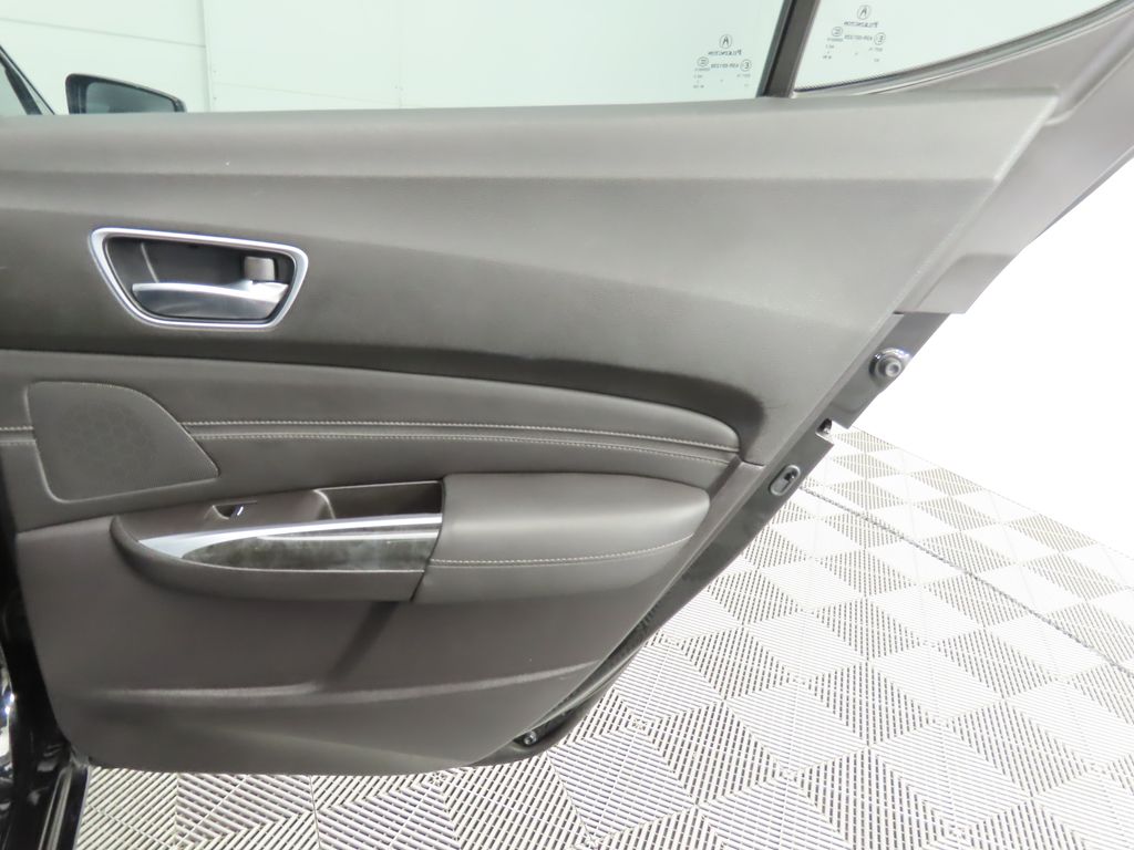 Thumbnail: 2018 Acura TLX - 27