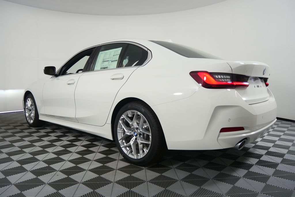 Thumbnail: 2025 BMW 3 Series - 5