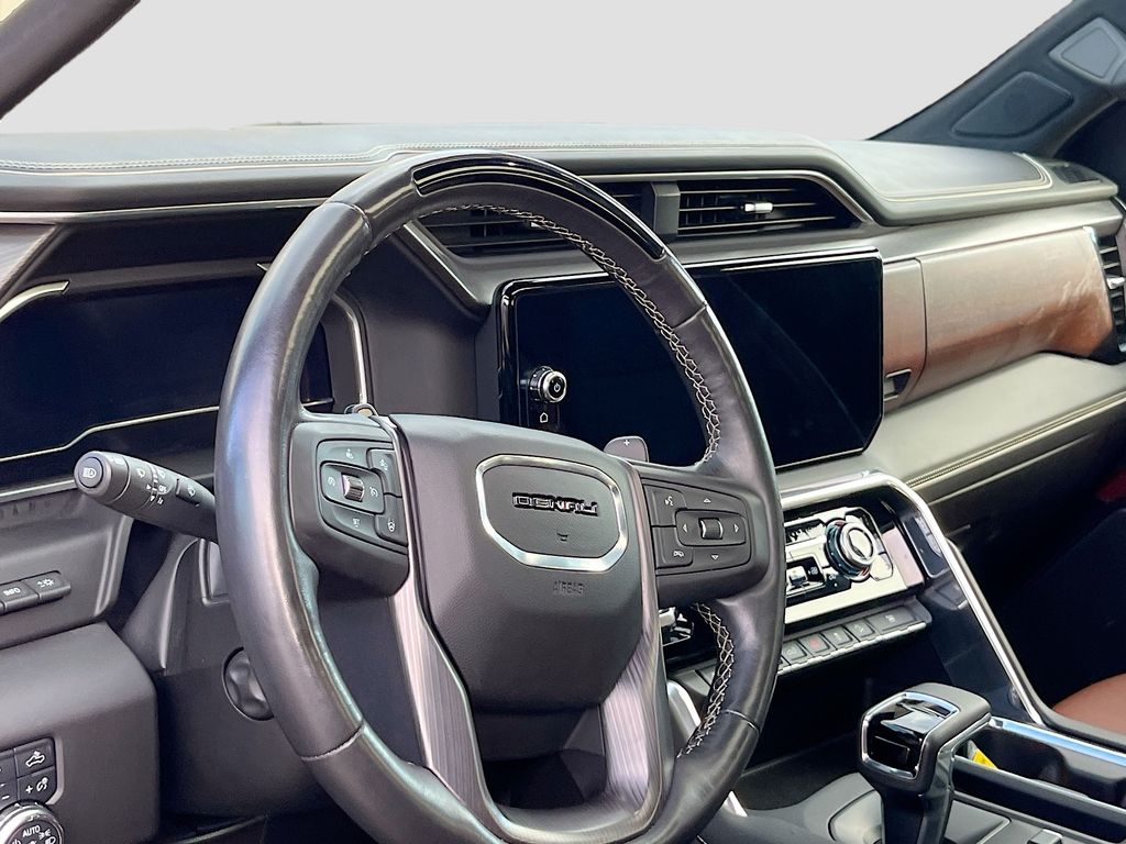 Used 2024 Black GMC Denali Ultimate image 9