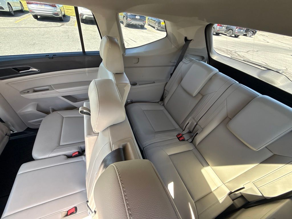 2019 Volkswagen Atlas 3.6L V6 SE White at Carlisle Cadillac Buick GMC