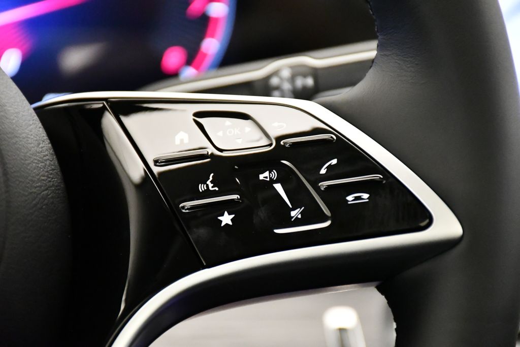 Thumbnail: 2026 Mercedes-Benz GLE - 24