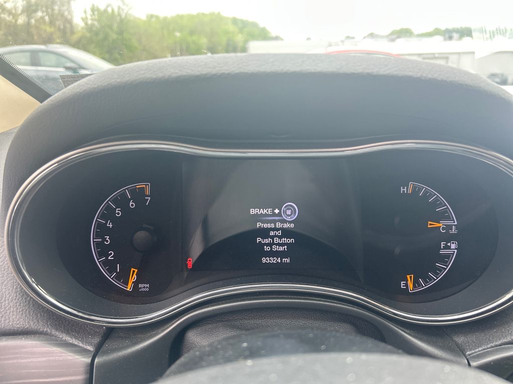2020 Jeep Grand Cherokee Limited Red at South Hills CDJR