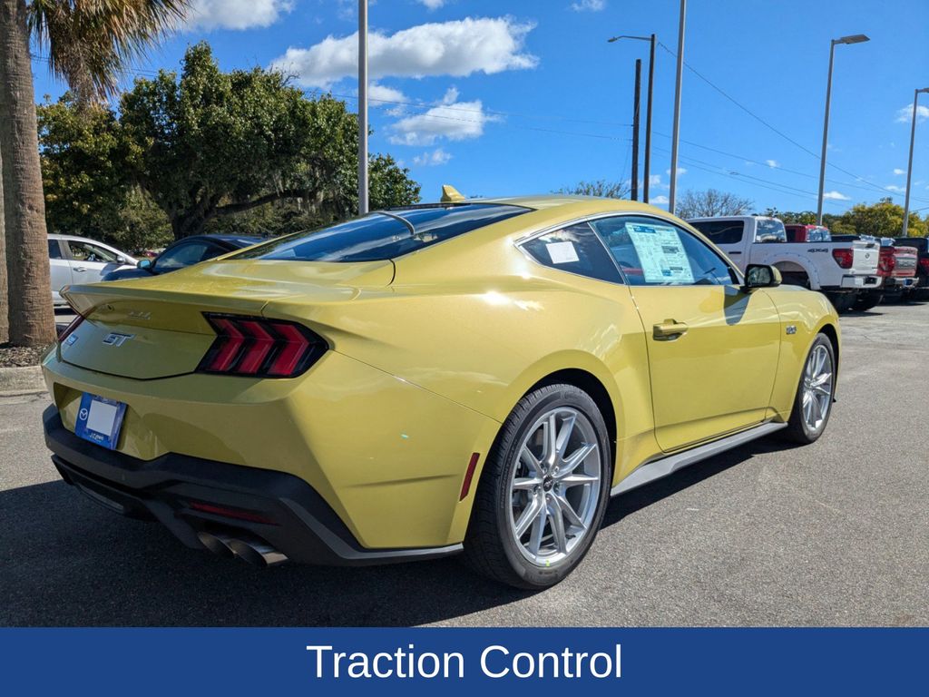 2025 Ford Mustang GT Premium Fastback