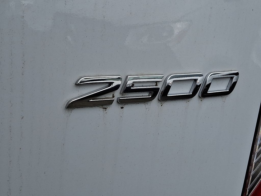 Thumbnail: 2025 Mercedes-Benz Sprinter - 19