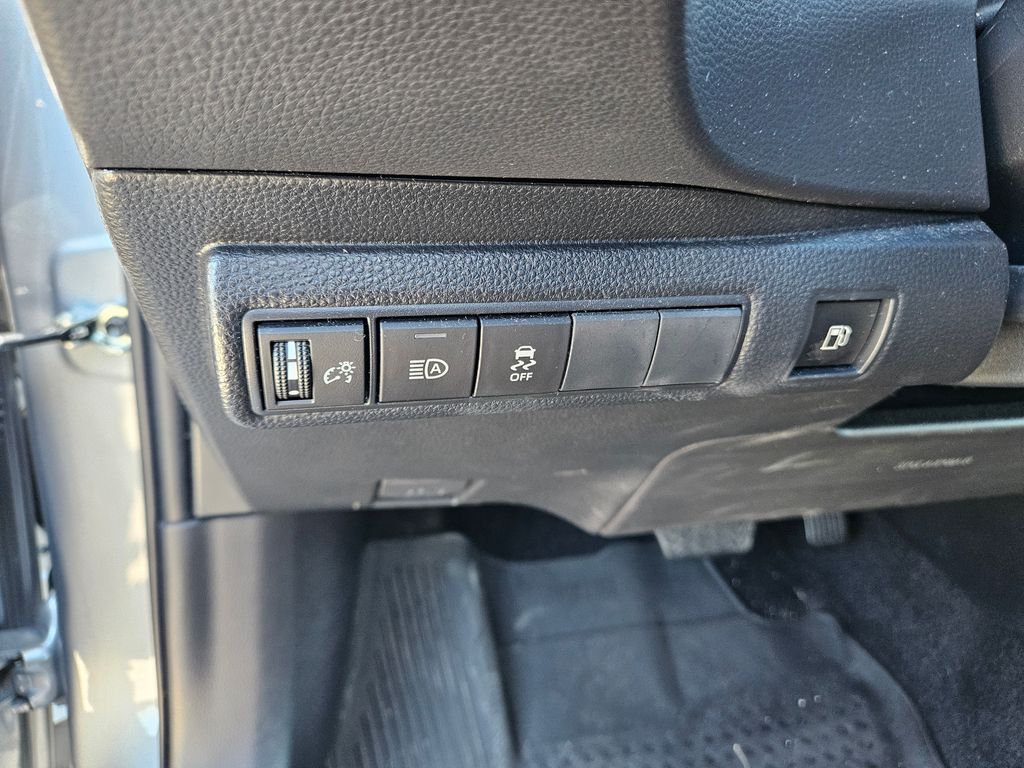 Thumbnail: 2024 Toyota Corolla - 19