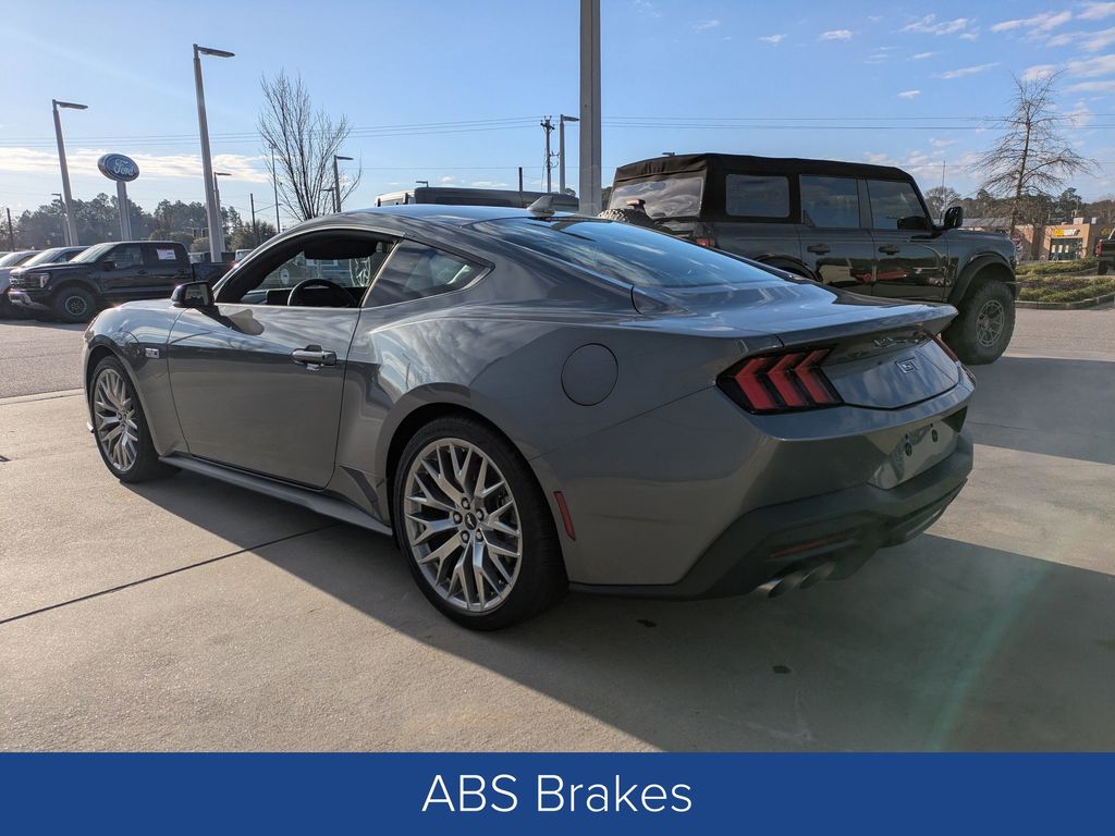 2026 Ford Mustang GT Premium Fastback
