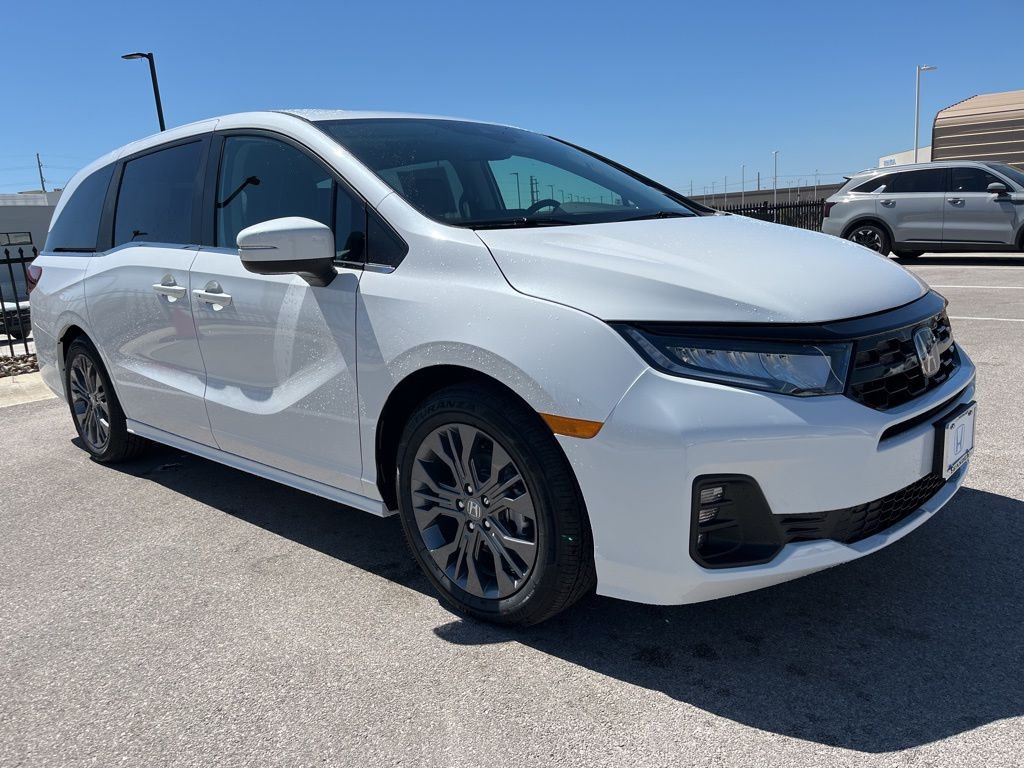 Thumbnail: 2026 Honda Odyssey - 2