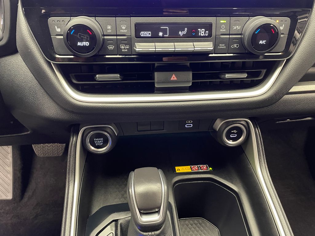 Thumbnail: 2024 Toyota Grand Highlander - 27