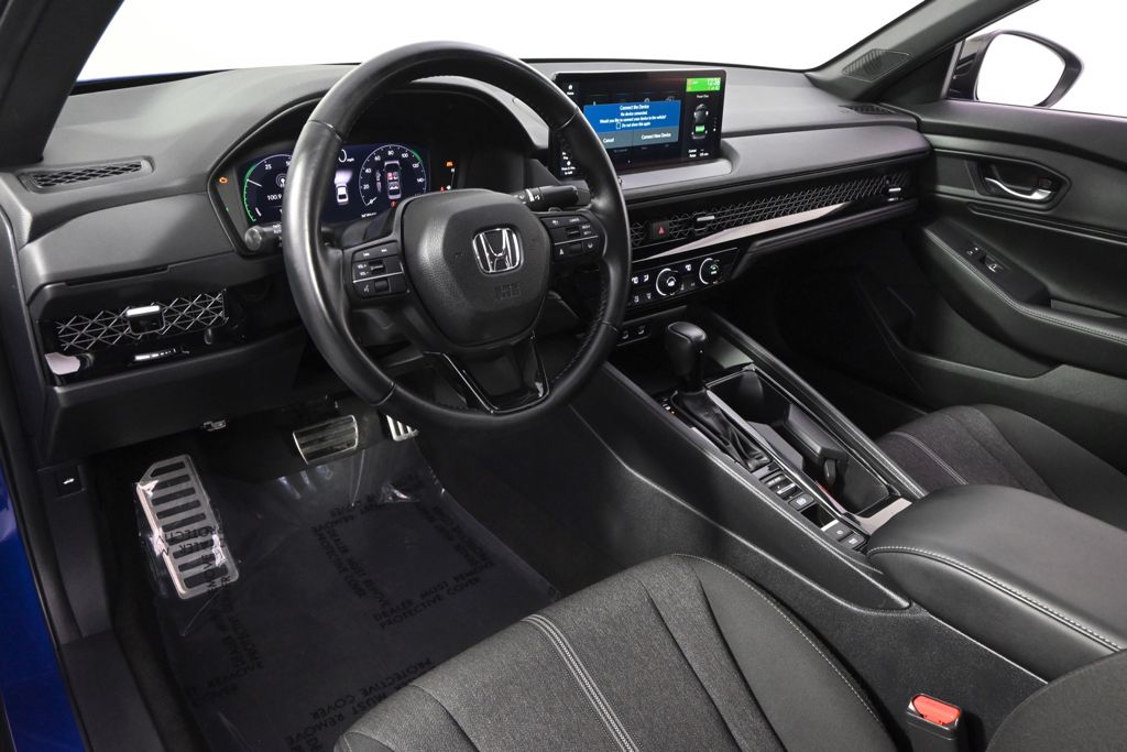 Used 2023  Honda Sport Hybrid image 12