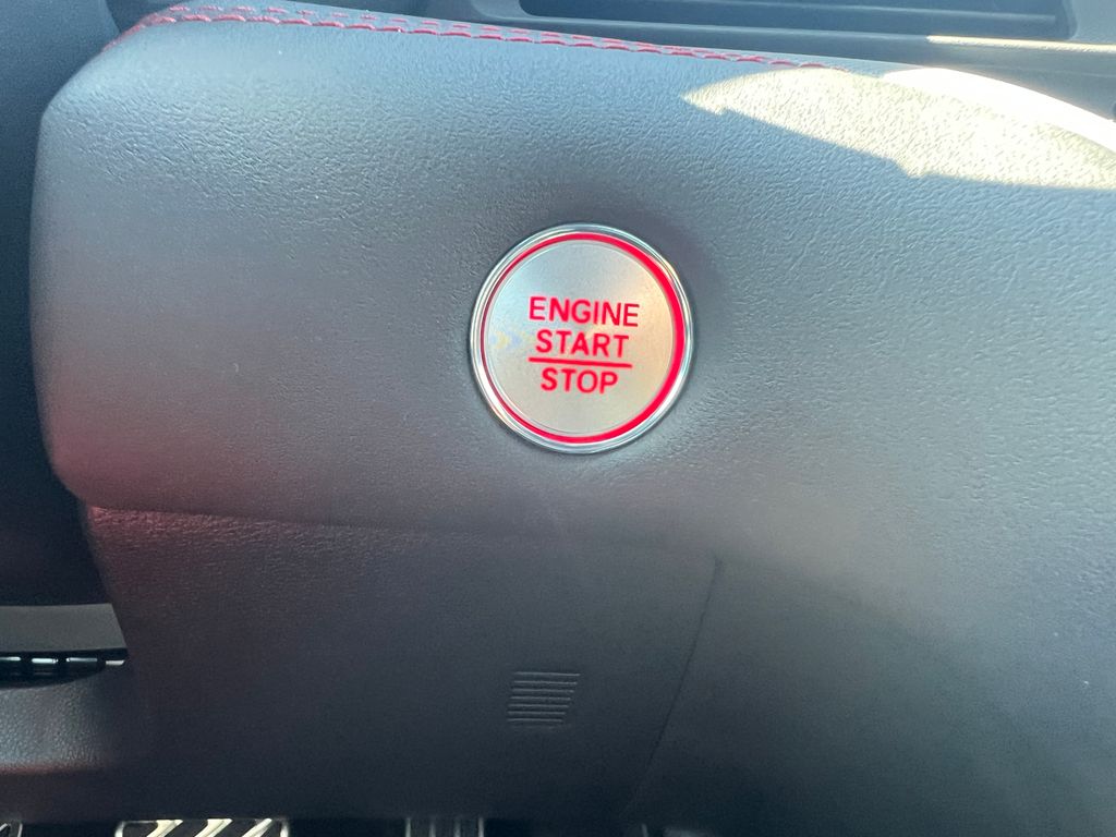 Thumbnail: 2025 Acura TLX - 20