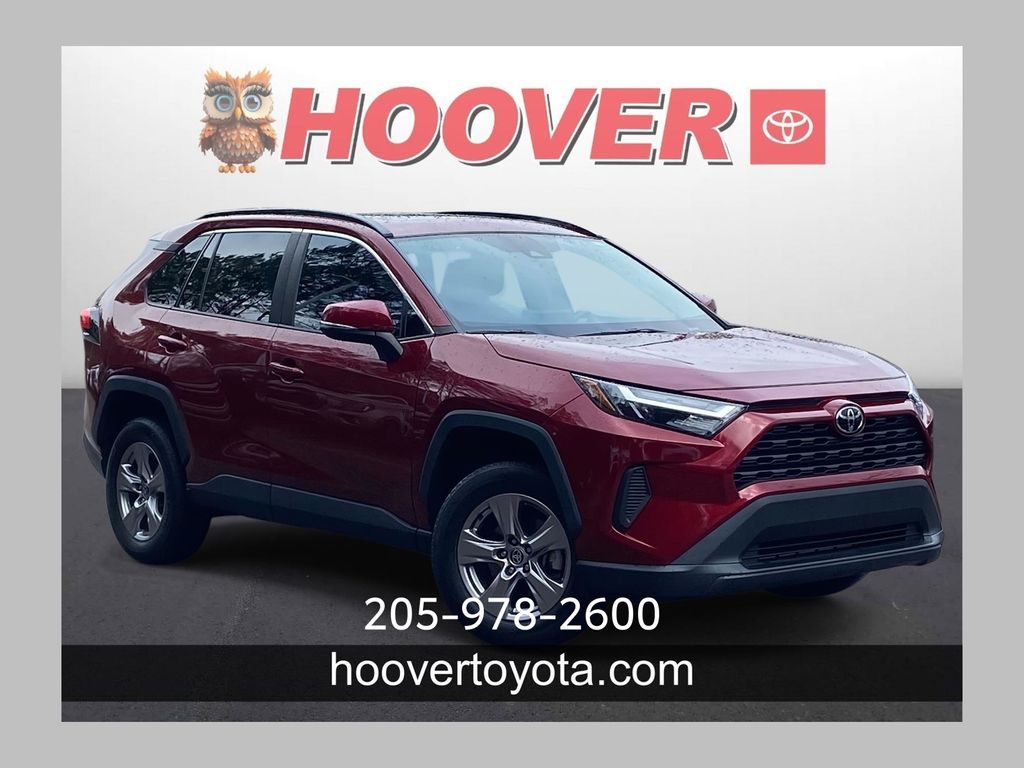 2023 Toyota RAV4 XLE FWD
