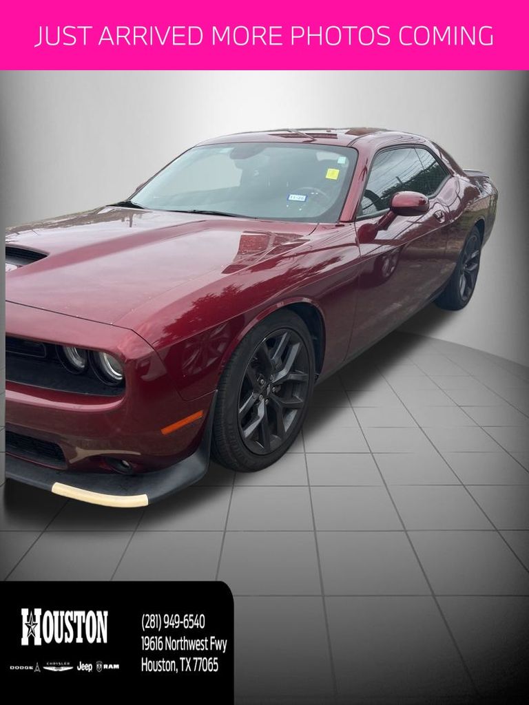 2021 Dodge Challenger GT RWD Rojo (Octane Red Pearlcoat) Coupé Tracción trasera 8 velocidades Automática