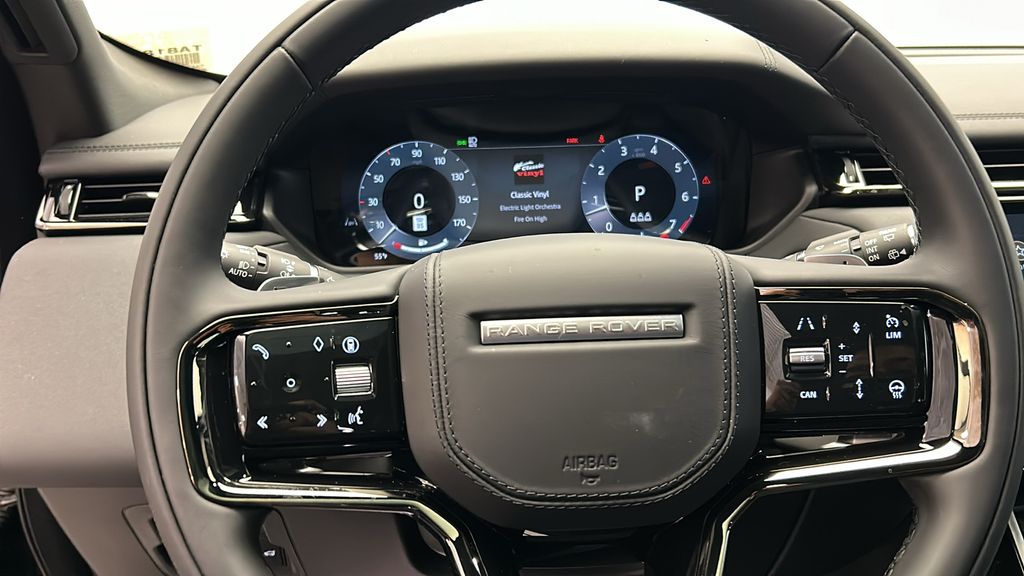 2026 Land Rover Range Rover Velar Dynamic SE 14