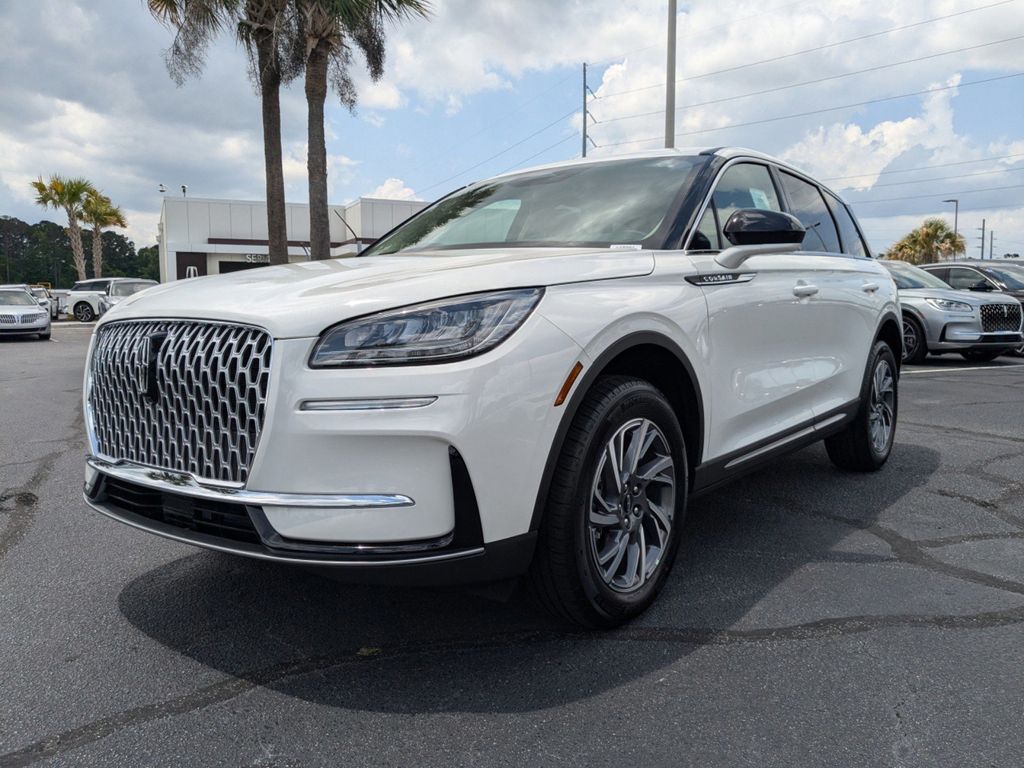 2025 Lincoln Corsair Premiere