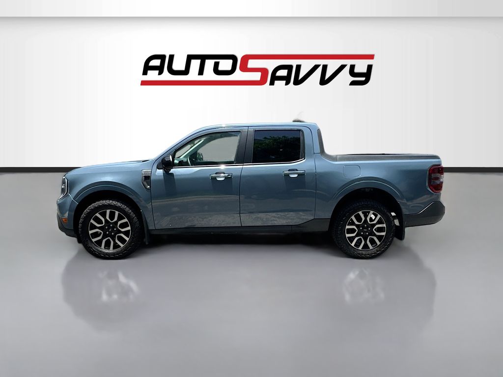 Used 2025 Gray Ford Lariat image 4