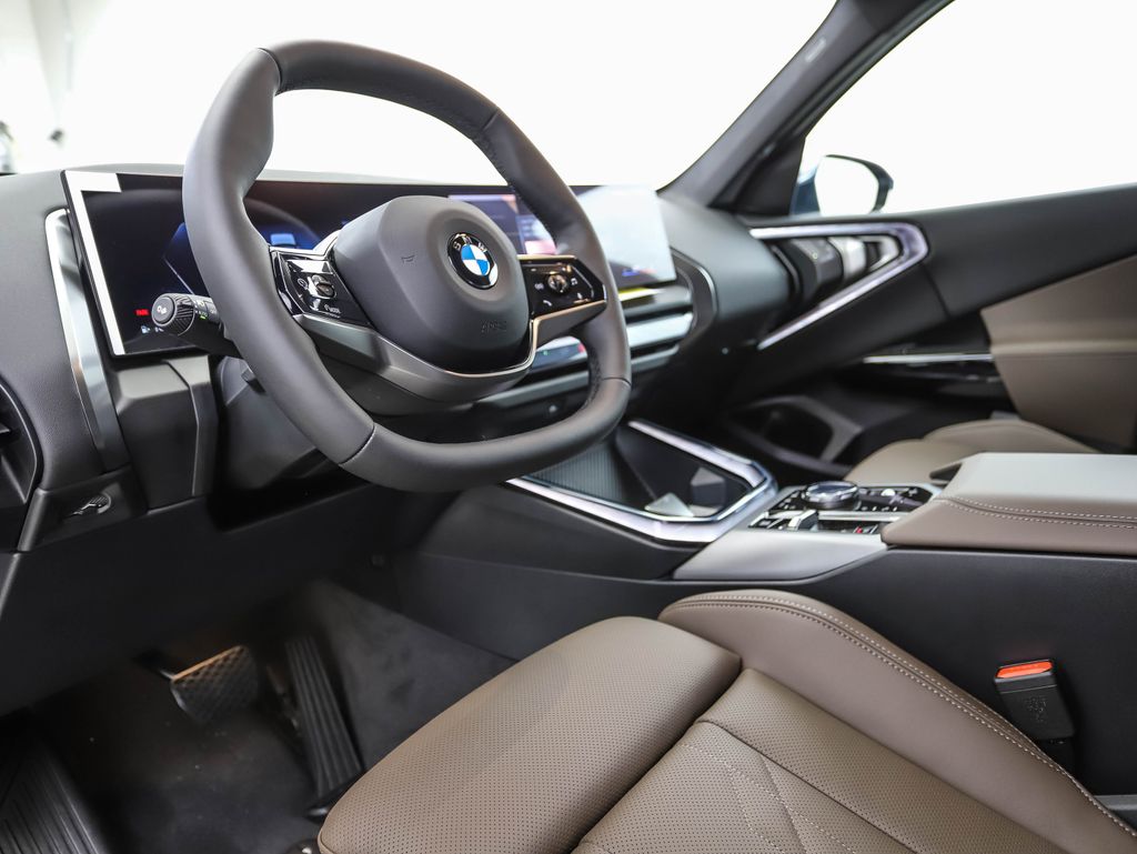 Thumbnail: 2026 BMW X3 - 10