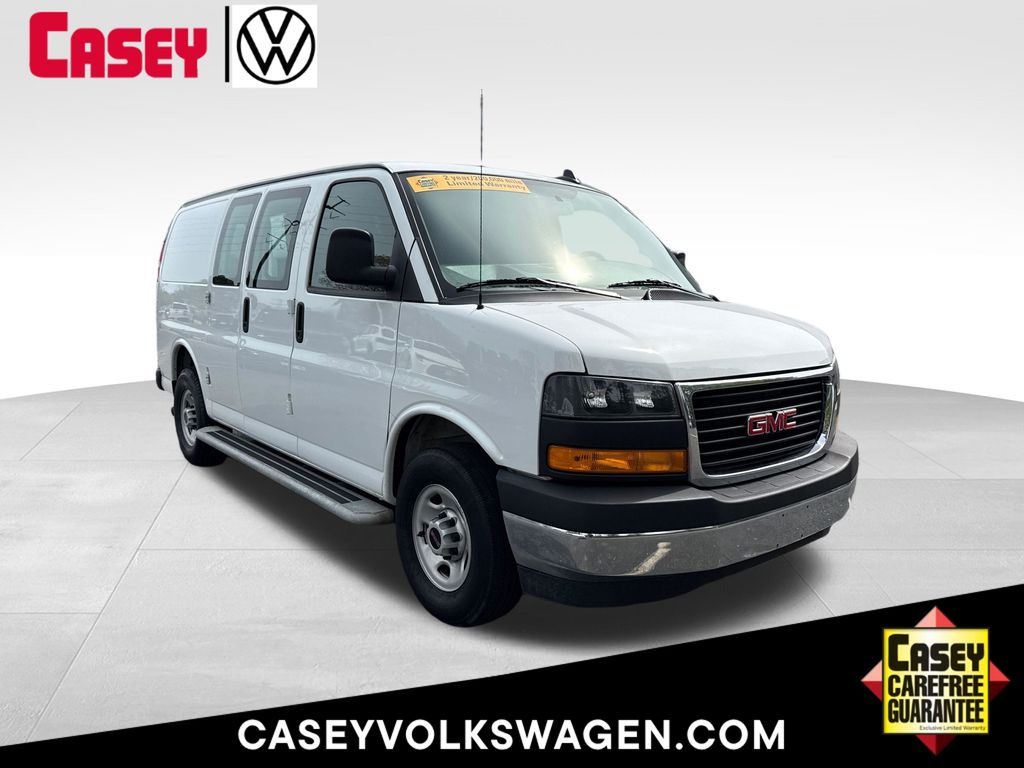 Summit White 2024 GMC Savana Cargo 2500 RWD Van Rear-Wheel Drive 8-Speed Automatic Overdrive