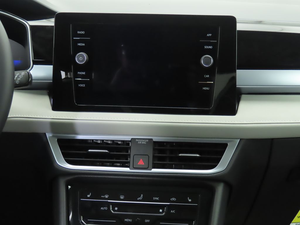 Thumbnail: 2026 Volkswagen Taos - 14