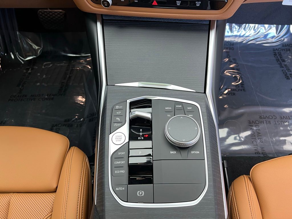 Thumbnail: 2026 BMW 4 Series - 12