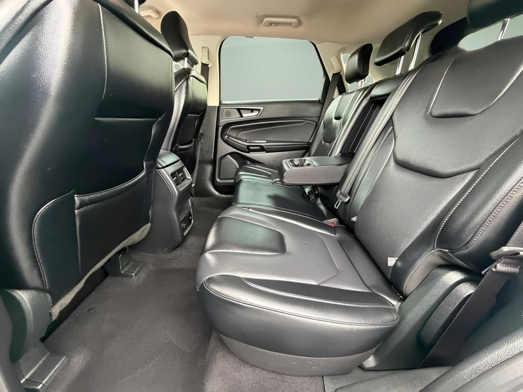 Used 2022 Ford Edge SUV