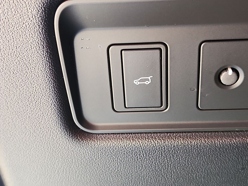 Thumbnail: 2020 Land Rover Range Rover Sport - 27