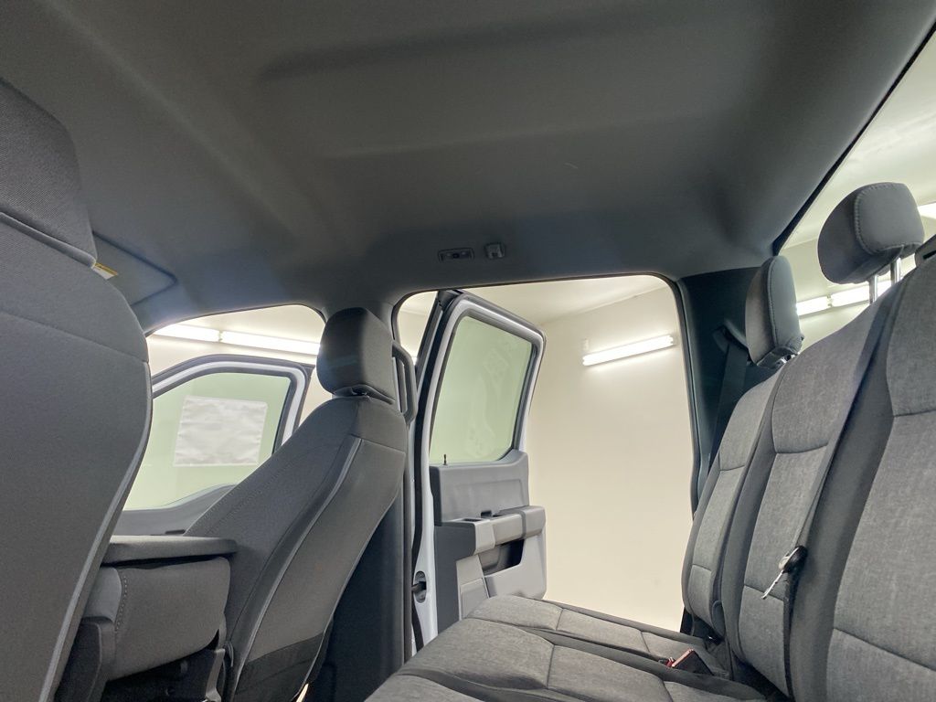 2025 Ford F-250SD XL photo