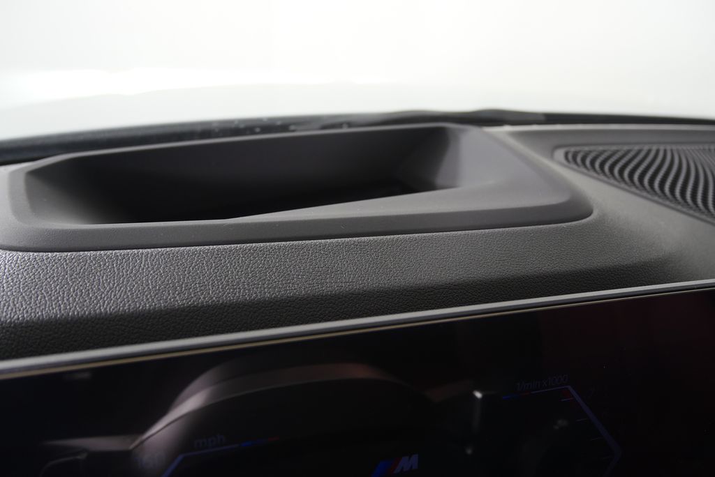 Thumbnail: 2026 BMW 4 Series - 21