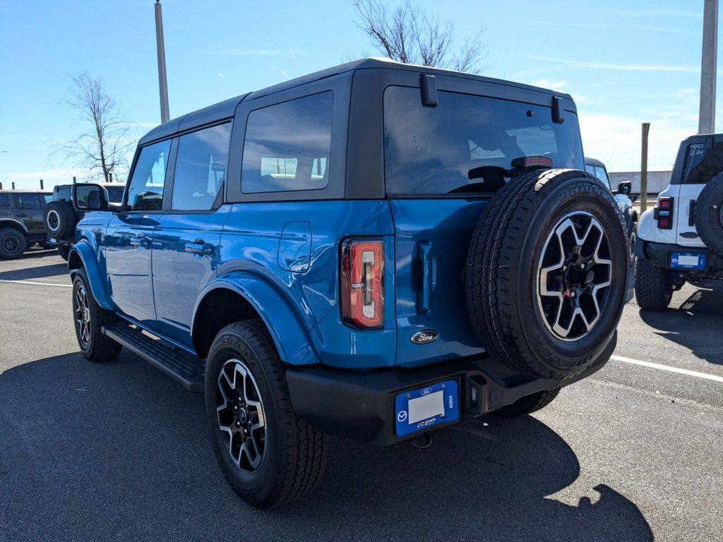 2024 Ford Bronco Outer Banks