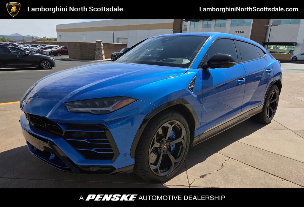 2020 Lamborghini Urus 4.0 V8's photo