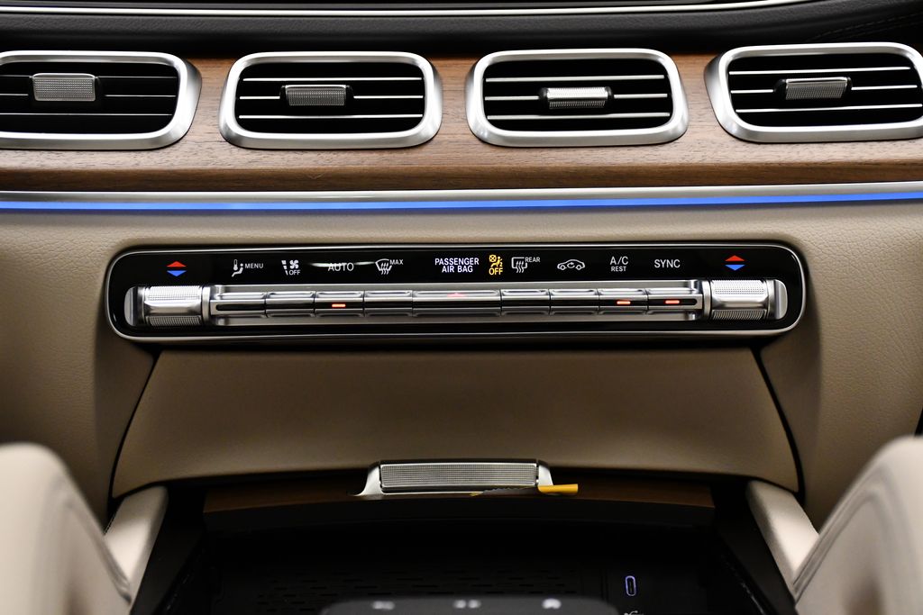 Thumbnail: 2025 Mercedes-Benz GLS - 29