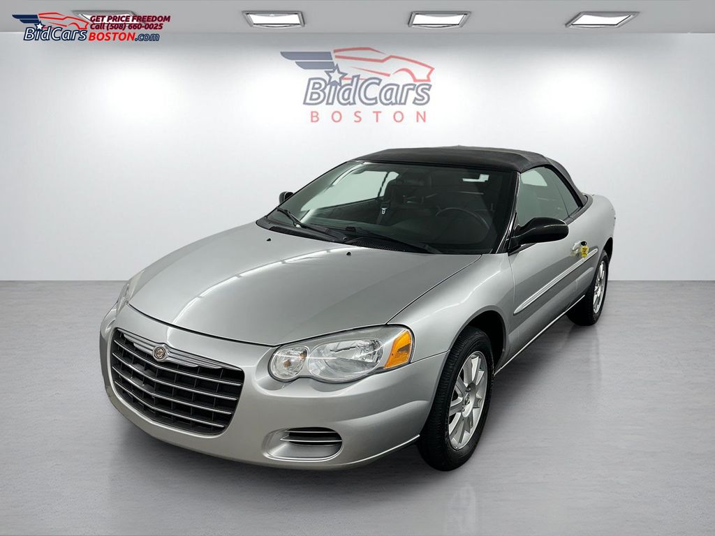 Bright Silver Metallic 2005 Chrysler Sebring Convertible Front-Wheel Drive 4-Speed Automatic