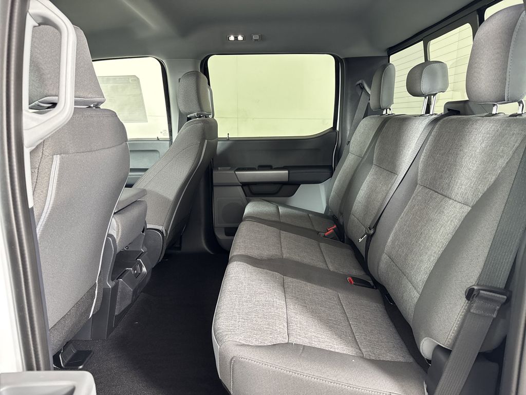 2025 Ford F-250 photo 10