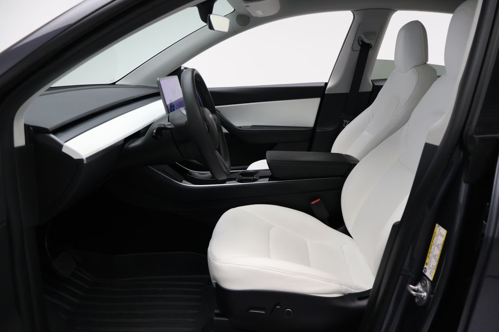 Thumbnail: 2021 Tesla Model Y - 14