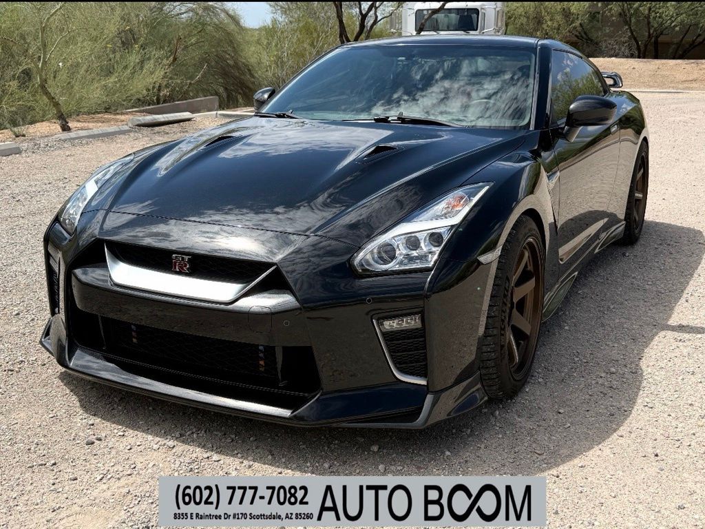 2020 Nissan GT-R Premium