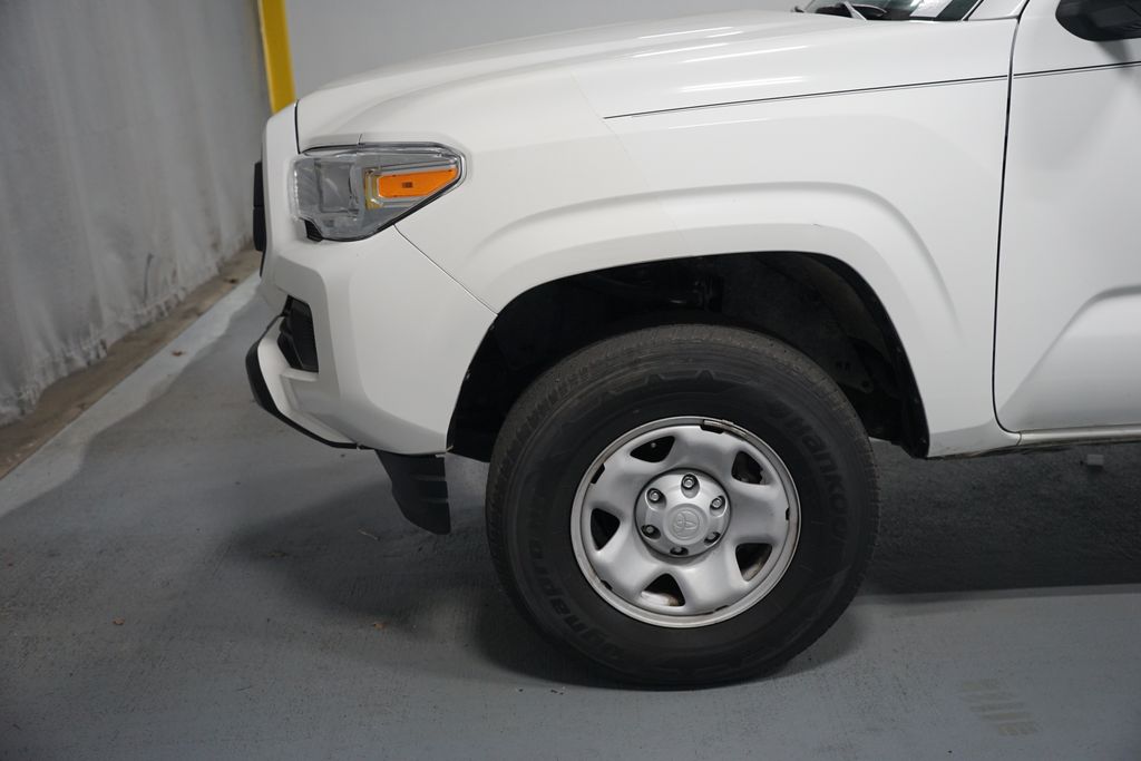Thumbnail: 2023 Toyota Tacoma - 5