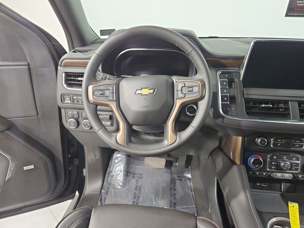 Used 2024 Black Chevrolet High Country image 14