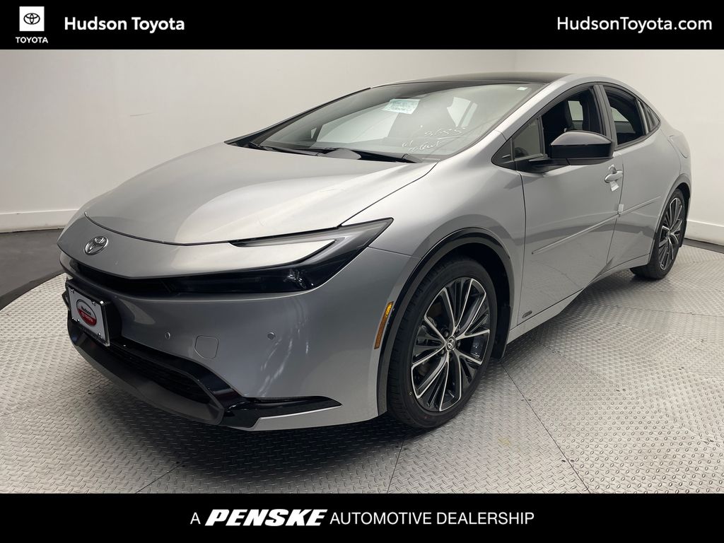 2025 Toyota Prius XLE -
                Jersey City, NJ